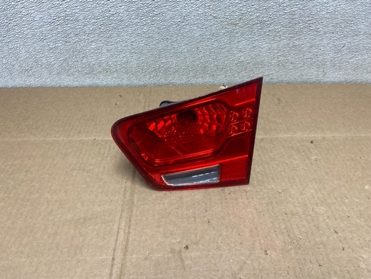 2010 to 2013 Kia Forte Right Passenger RH Side Tail Light Inner Oem Y8479 DW0