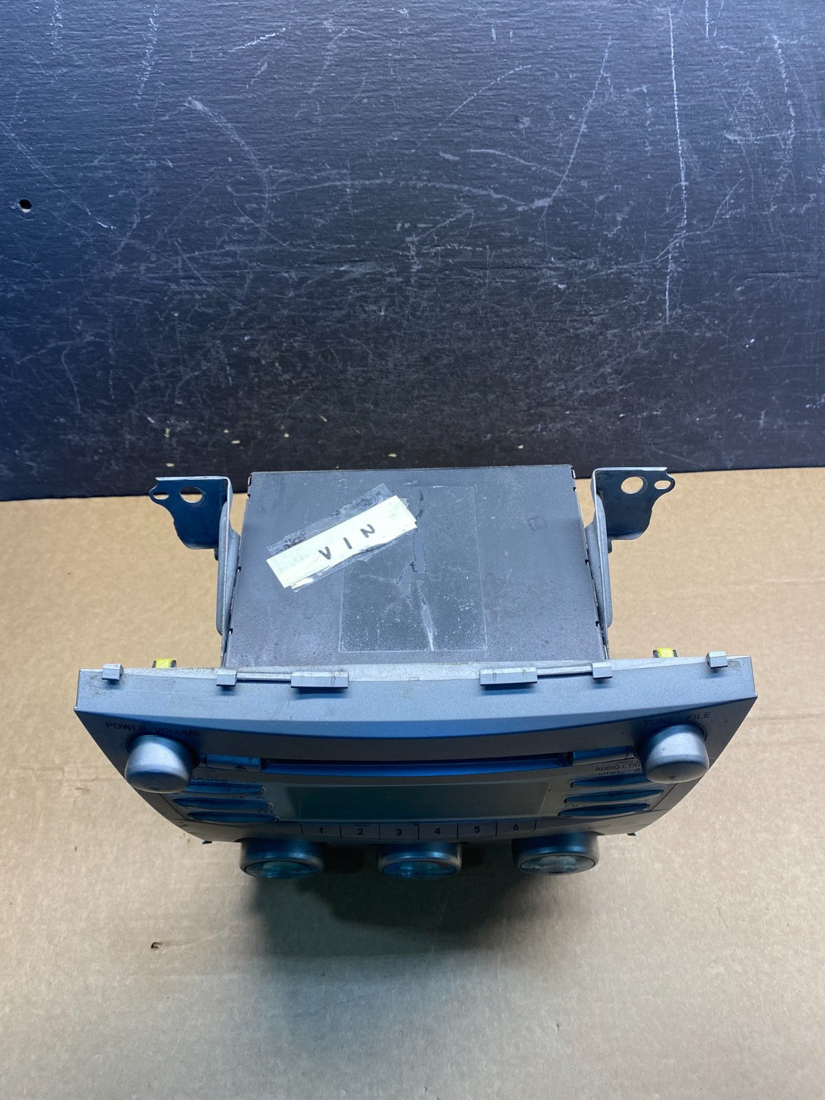 2007 to 2009 Toyota Camry Radio CD Player Climate Control Bezel AF7864 DG3