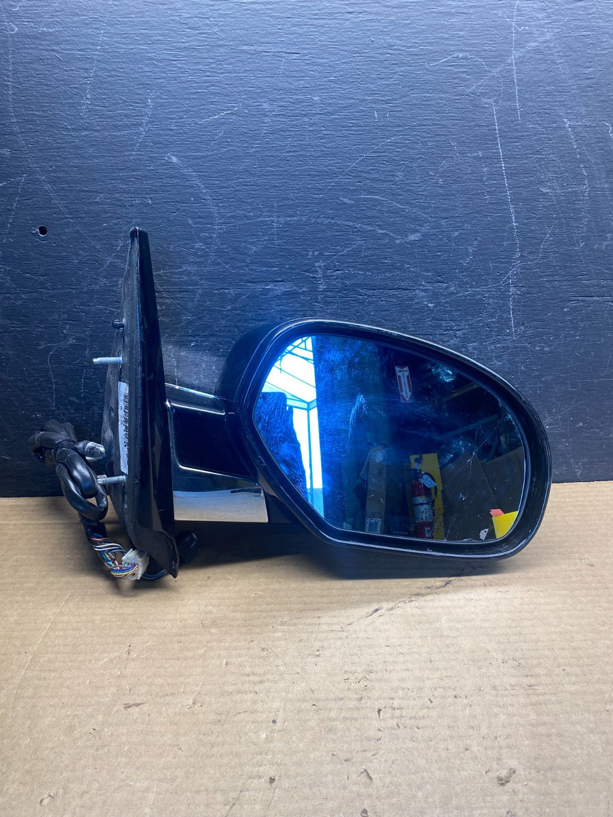 2007 - 2014 Cadillac Escalade Right Passenger Door Turn Signal Mirror AF4185 DW9