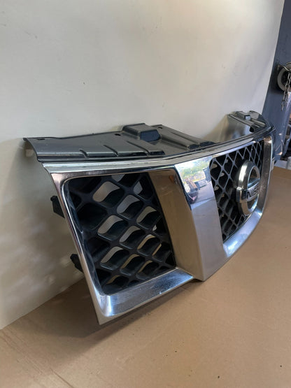 2005 2006 2007 Nissan Pathfinder Chrome Front Upper Grill Grille AI0630 DG2