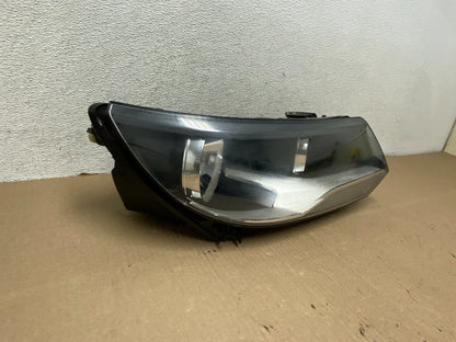 2012 to 2018 Volkswagen Tiguan Right Passenger RH Halogen Headlight AG7913 DW1