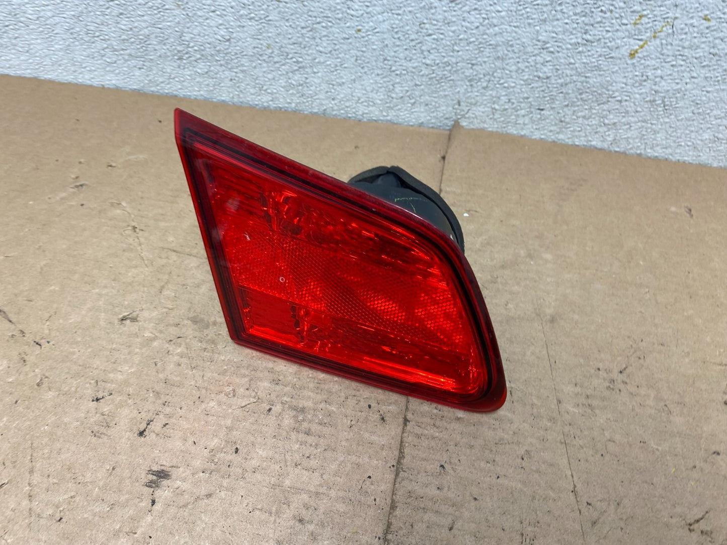 2010-2014 Subaru Legacy Left Driver LH Side Tail Light Inner OEM P2618 DW1