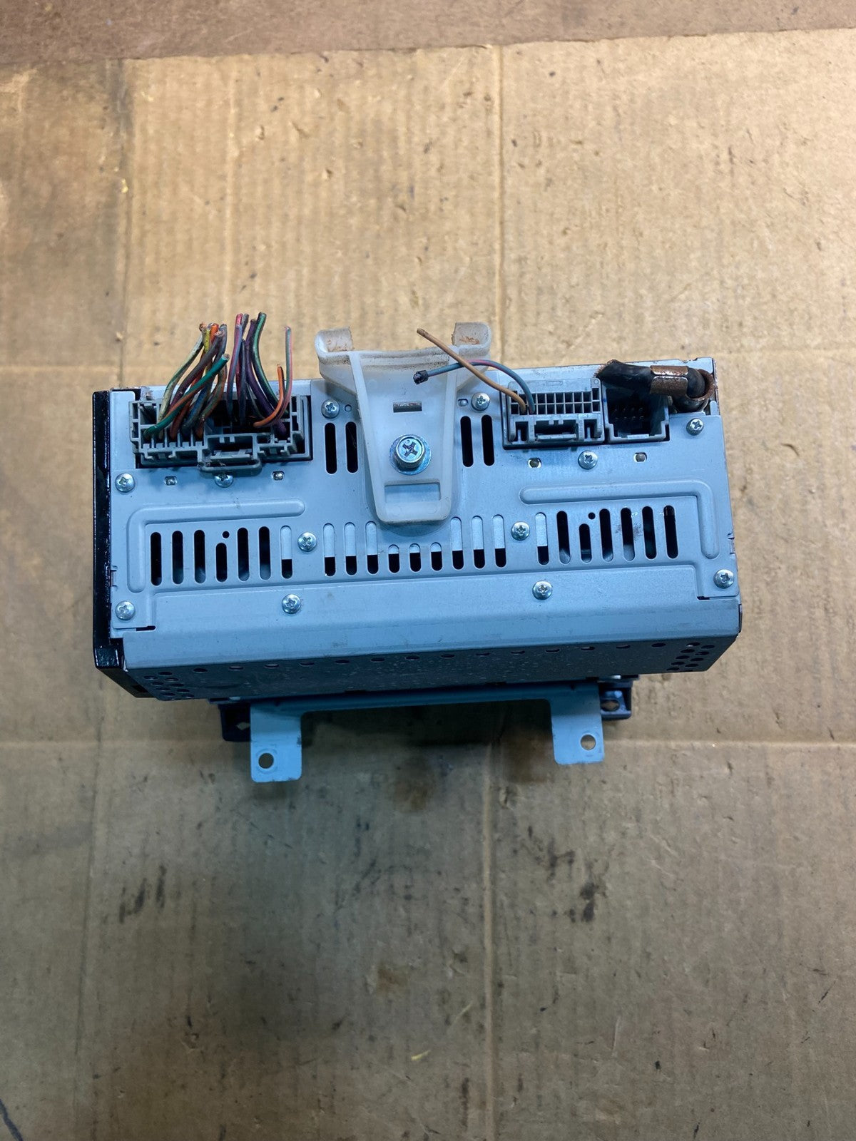 2003 - 2005 Lincoln Town Car RDS AM/FM Radio Tape CD Player Y7269 DG5