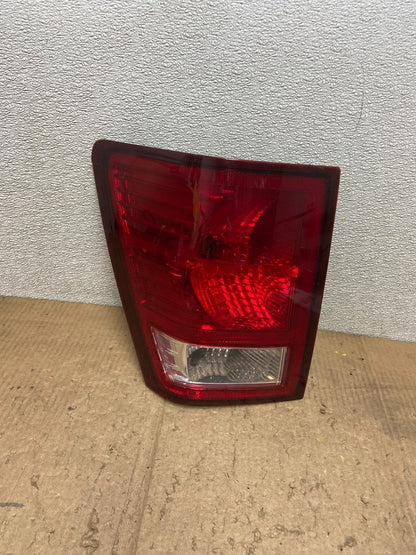 2007 to 2010 Jeep Grand Cherokee Left Driver Lh Tail Light Oem AA7132 DW0