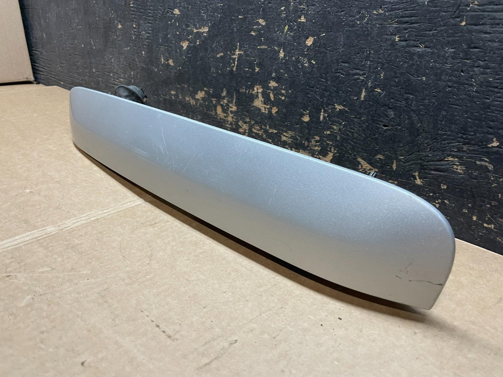 2008-2012 Buick Enclave Trunk Lid Finish Garnish Panel Moulding Camera Z5754 DG2