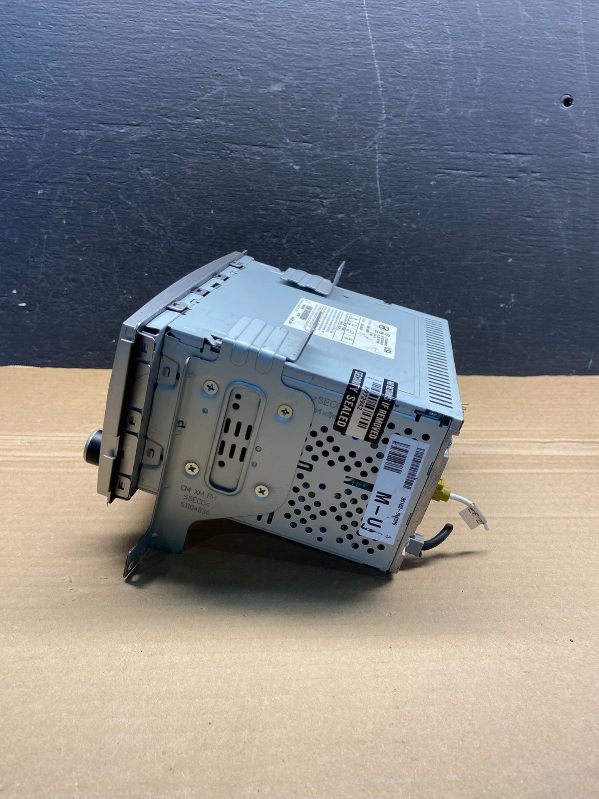 2007 to 2009 Hyundai Santa Fe AM/FM Radio CD Player AE4568 DG1