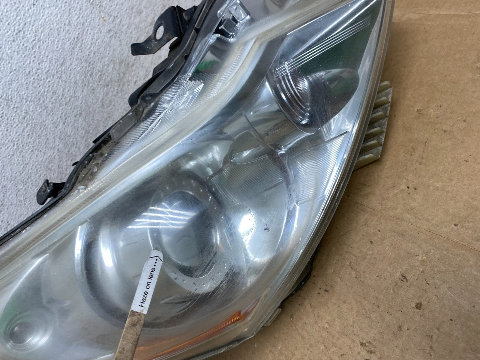 2010-2012 Infiniti G37 Right Passenger Side Xenon HID Headlight AE3264 DW5