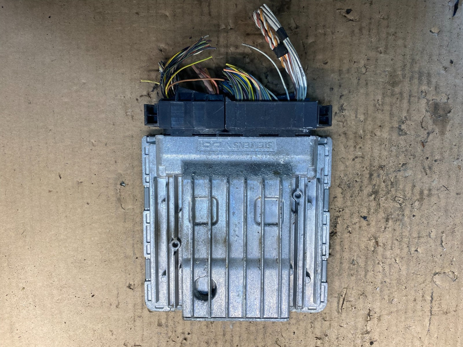 2007 to 2010 BMW N54 335i 535i Engine ECU ECM Computer Module 7583332 AE8065 DW0