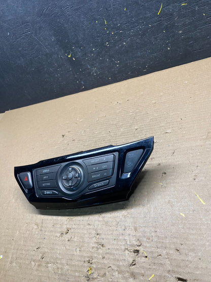 2013 to 2015 Nissan Pathfinder Information Display Control OEM S2932 DG1