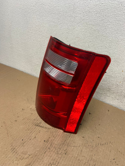 2008 2009 2010 Dodge Grand Caravan Right Passenger Rh Tail Light AF3262 LK1