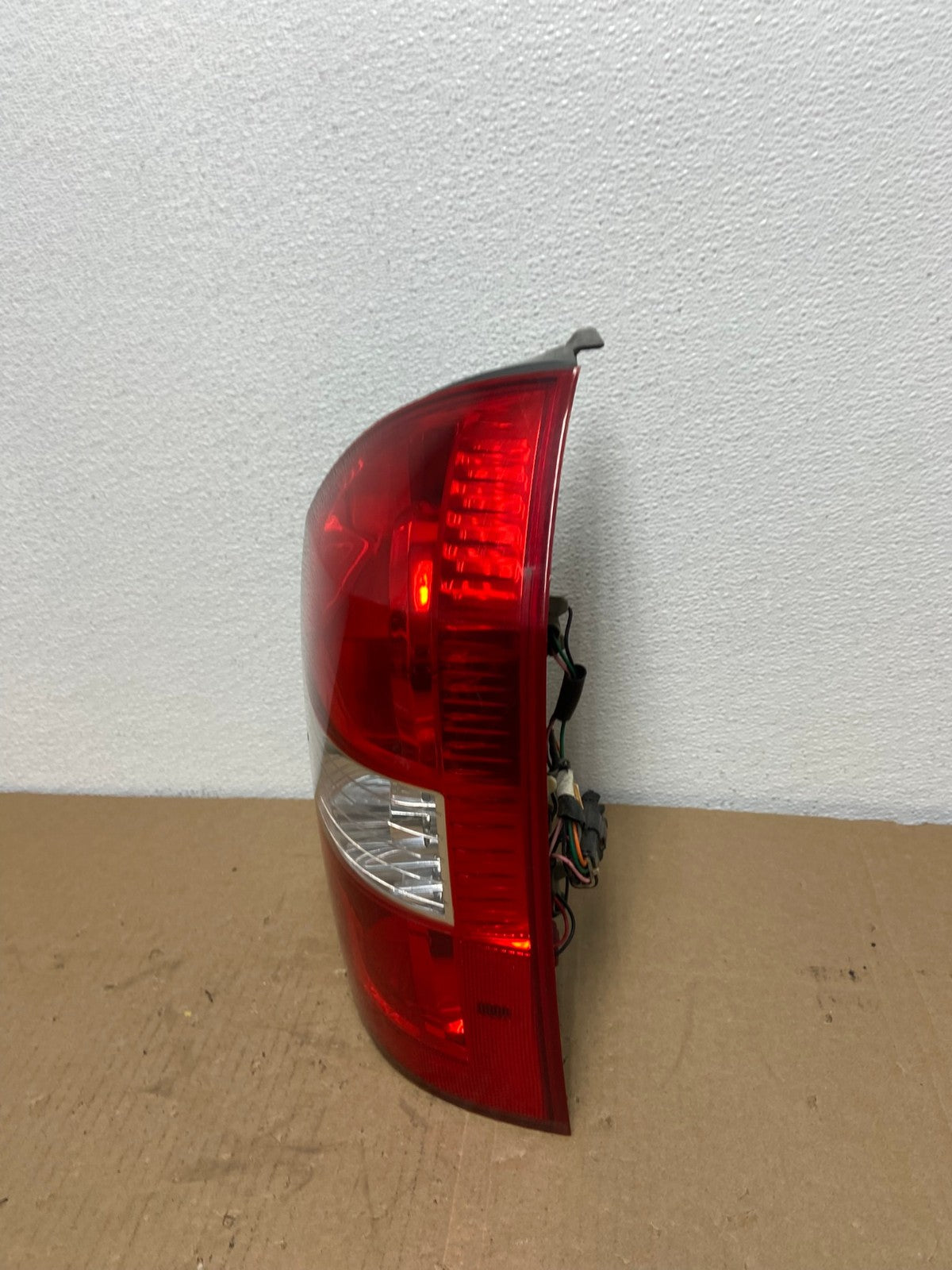 2005 to 2009 Hyundai Tucson Right Passenger Rh Tail Light OEM AB6473 LK1