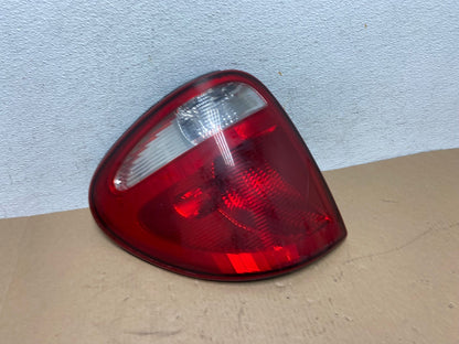 2004 to 2007 Dodge Grand Caravan Left Driver Lh Tail Light AD6451 LK0