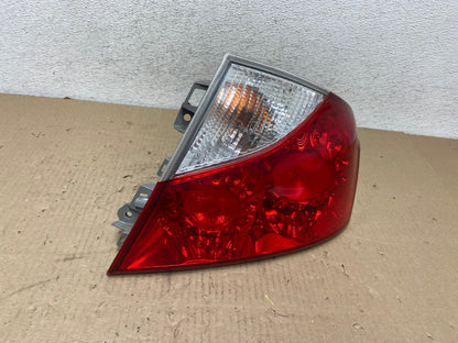 2008 2009 2010 Infiniti M35 M45 Right Passenger Side Tail Light AG5961 LK2