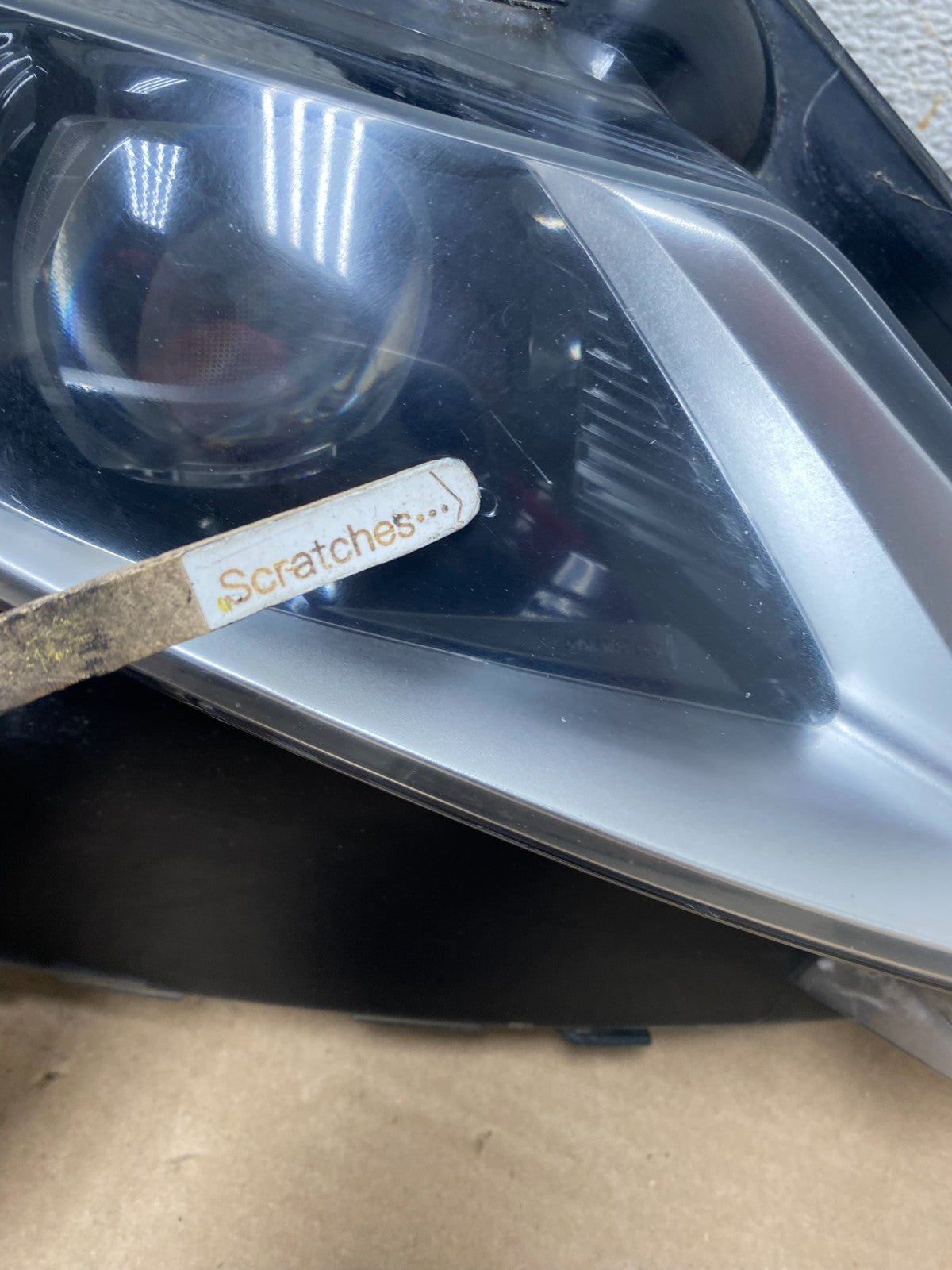 2013-2016 Lincoln MKZ Right Passenger RH Headlight Xenon HID AH9326 DW3