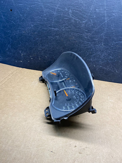 2008 to 2012 GMC Canyon Instrument Cluster Speedometer AH6965 DG2