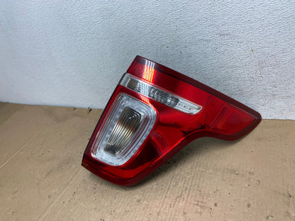 2011-2015 Ford Explorer Police Package Right Passenger Side Tail light AE9336 LK1