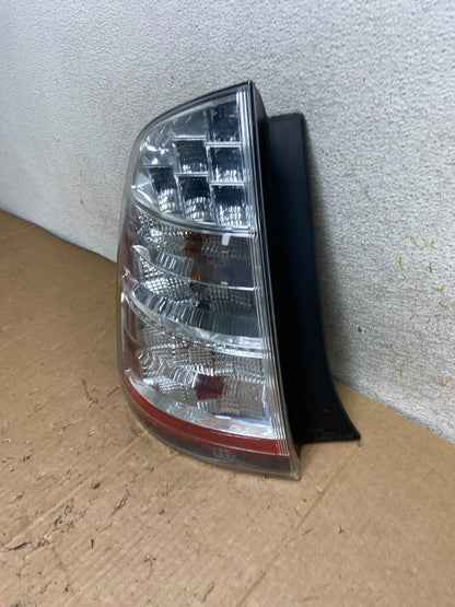 2006 2007 2008 2009 Toyota Prius Tail Light Left Driver LH AI9057 LK1