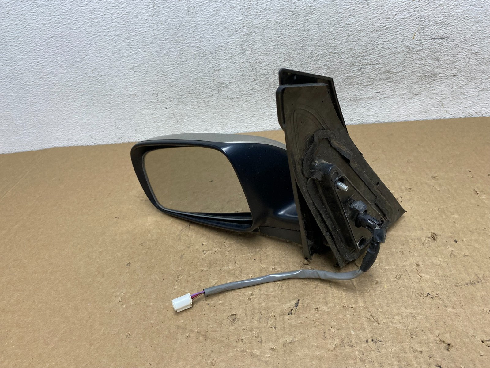 2004 to 2009 Toyota Prius Left Driver LH View Door Mirror AF7984 DW6
