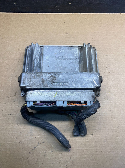2003-2006 Chevrolet Tahoe Silverado Engine Control Unit Module ECM ECU AD9952 DW1
