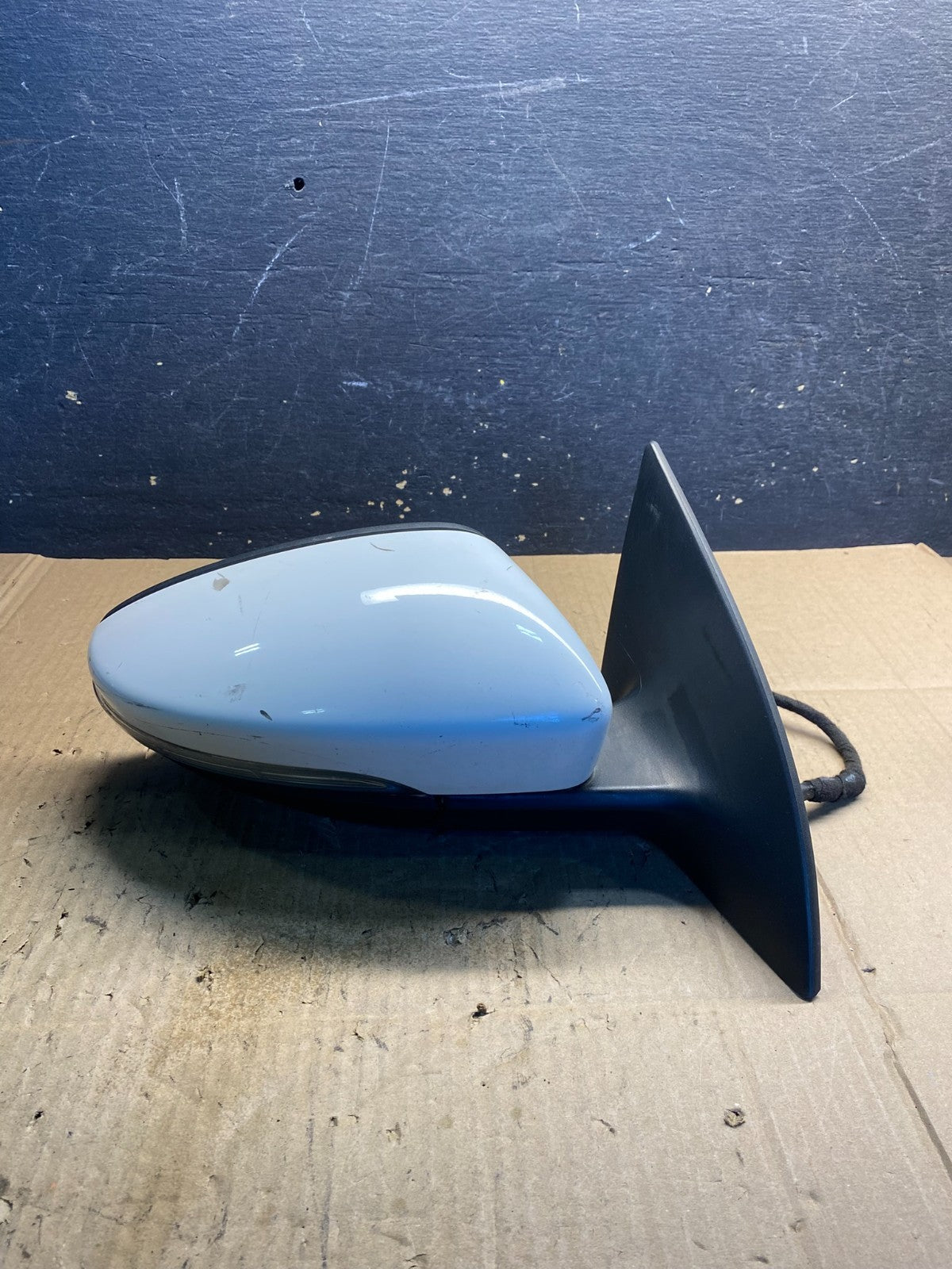 2013 to 2017 Volkswagen CC Right Passenger Power Door View Mirror OEM ab0767  DG0