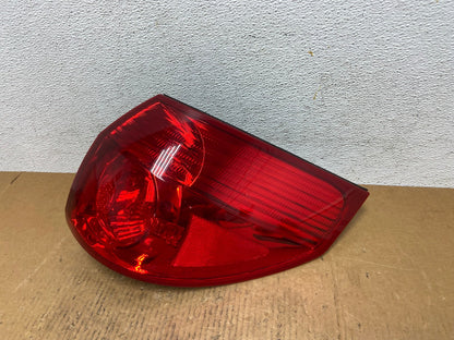 2006 - 2010 Toyota Sienna Right Passenger Side Tail Light AE0192 LK1