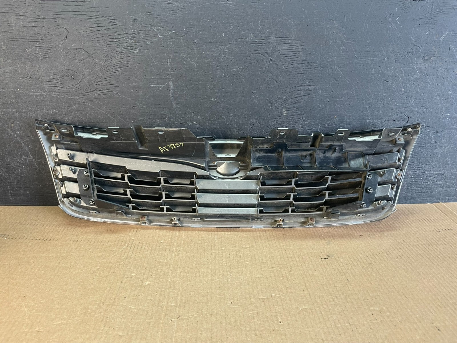 2009 2010 Subaru Forester Front Upper Chrome Grille Grill AF3757 DG3