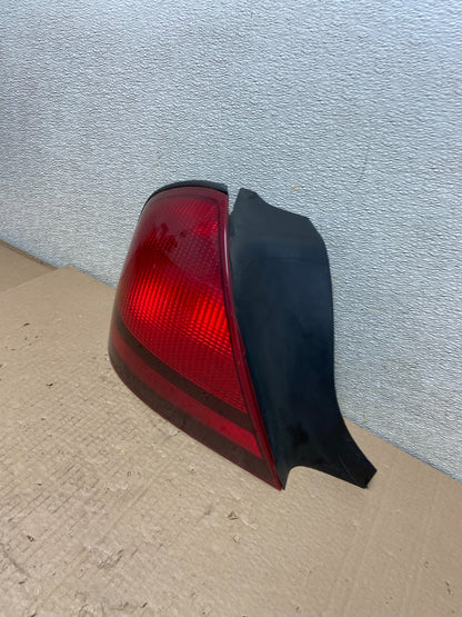 2003-2011 Mercury Grand Marquis Left Driver Lh Side Tail Light OEM AB2471 LK1