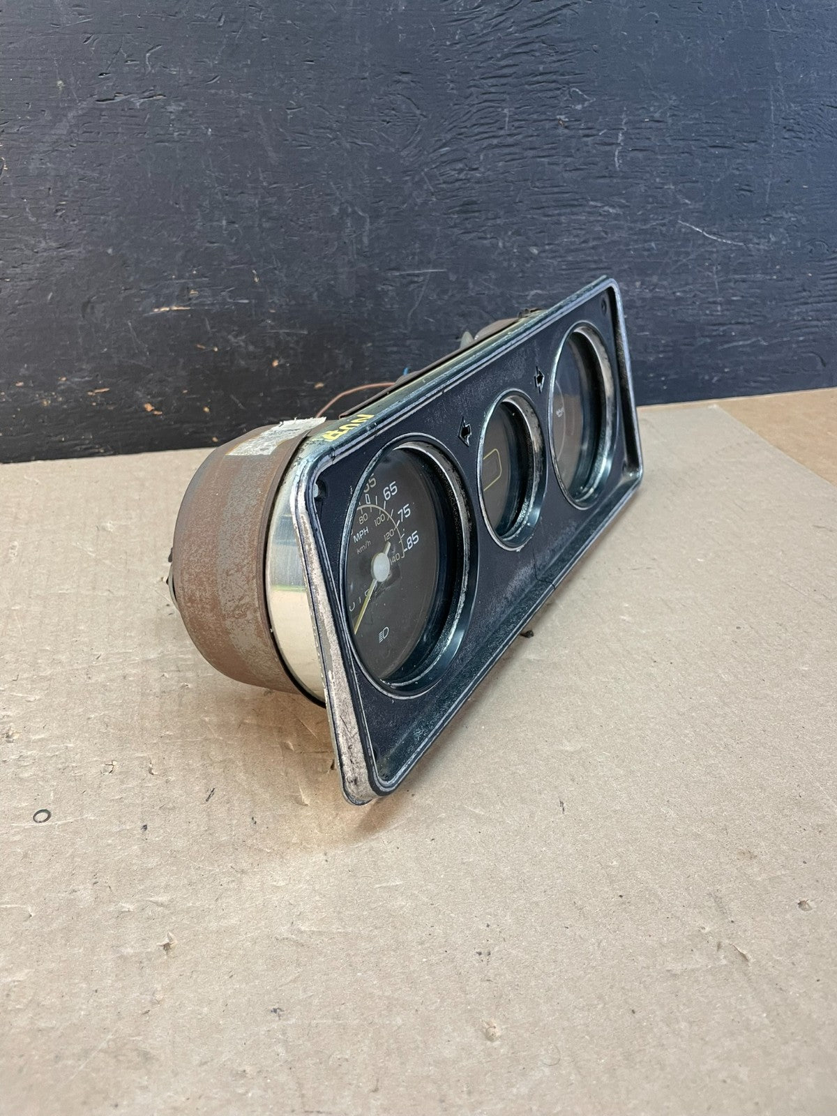 1970s-1980s Chevrolet Motorhome, Van, Truck P30 Vintage Instrument Gauge AE33541