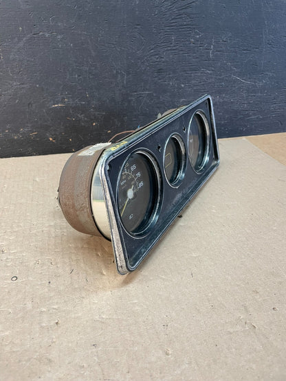 1970s-1980s Chevrolet Motorhome, Van, Truck P30 Vintage Instrument Gauge AE33541