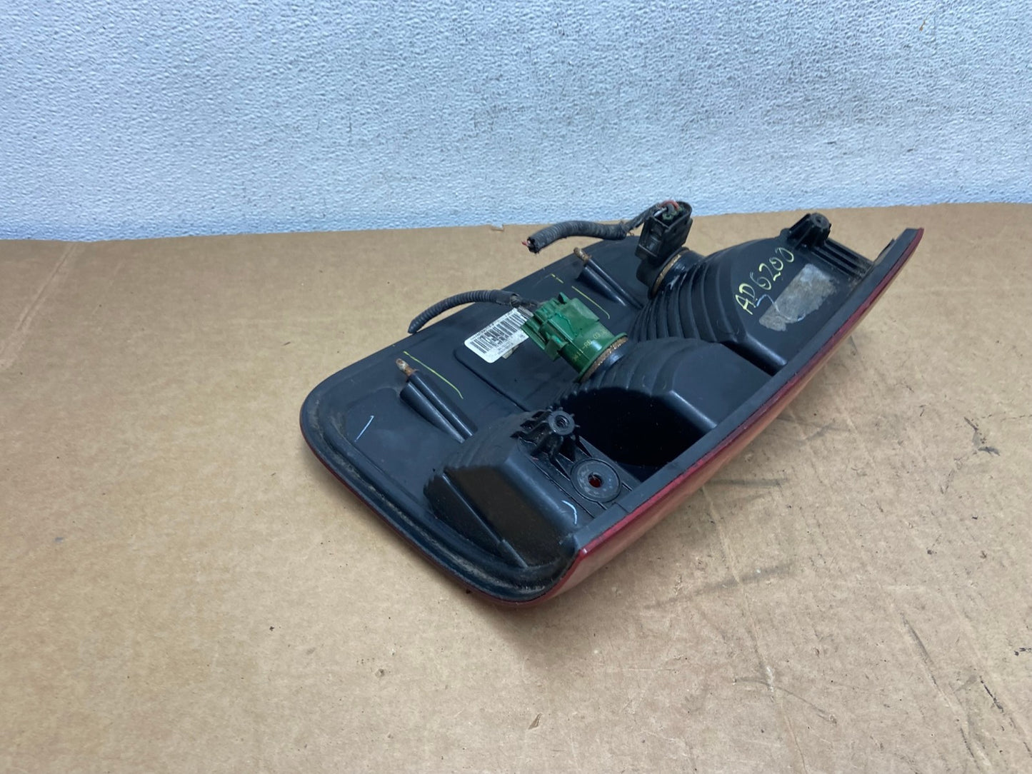 2004 to 2008 Ford F150 F-150 Right Passenger RH Side Tail Light AD6200 LK4