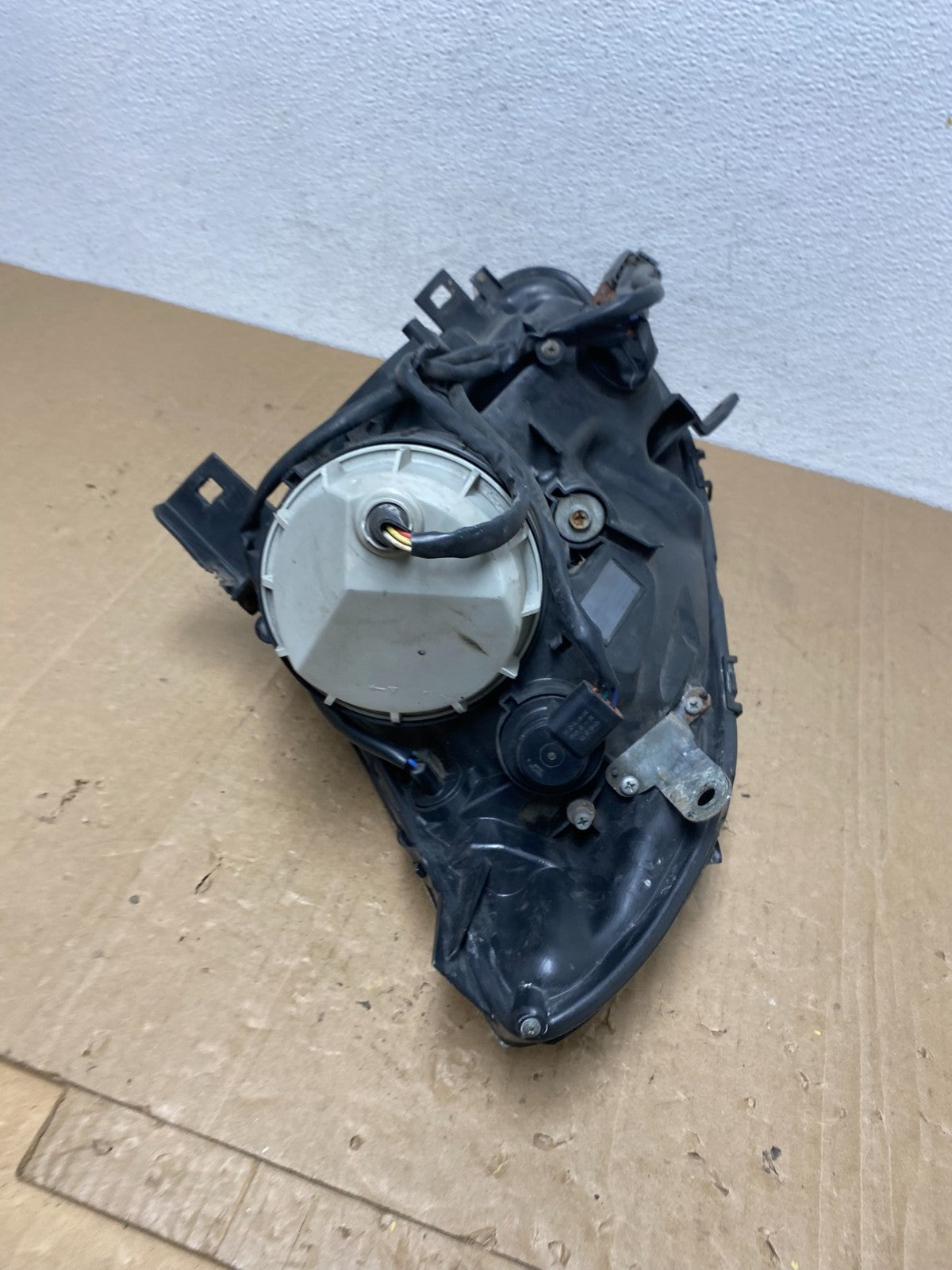 2007 2008 Nissan Maxima Right RH Side Headlight Halogen AC5791 DW10