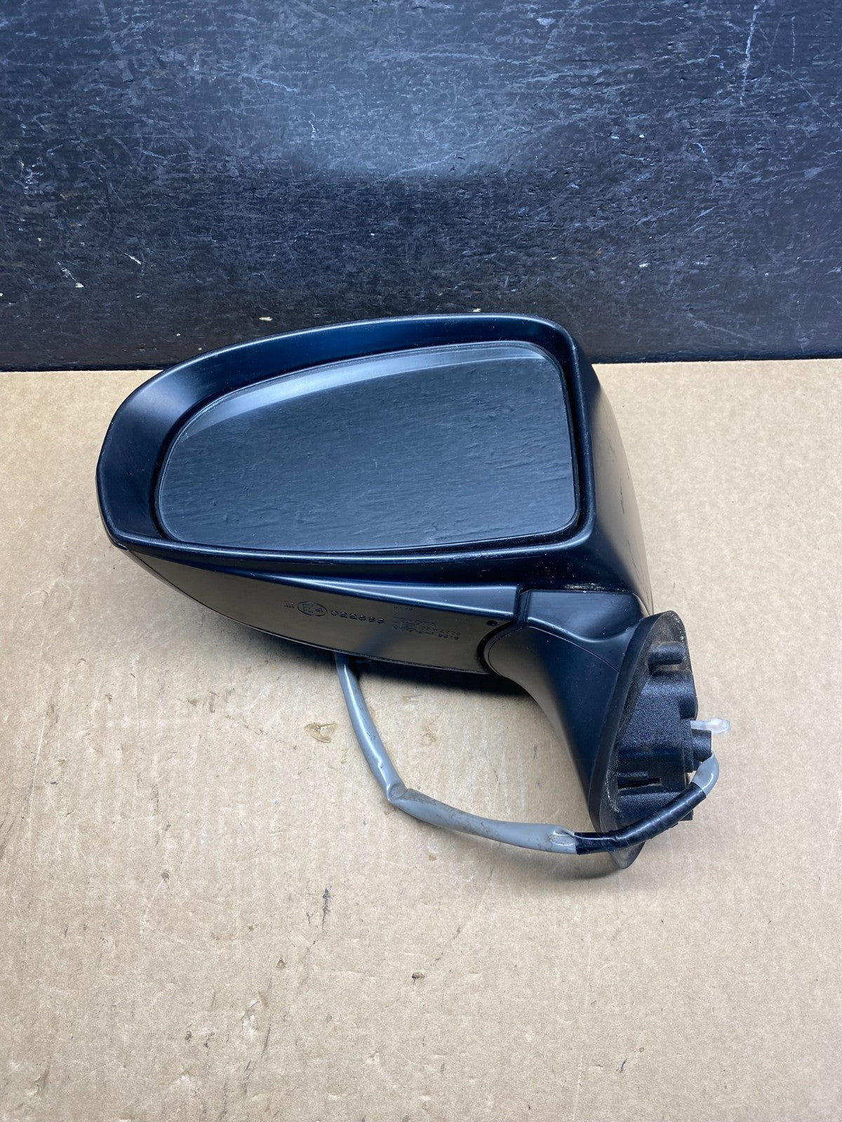 2010 to 2015 Toyota Prius Left Driver LH Side View Door Mirror AG6076 DG9