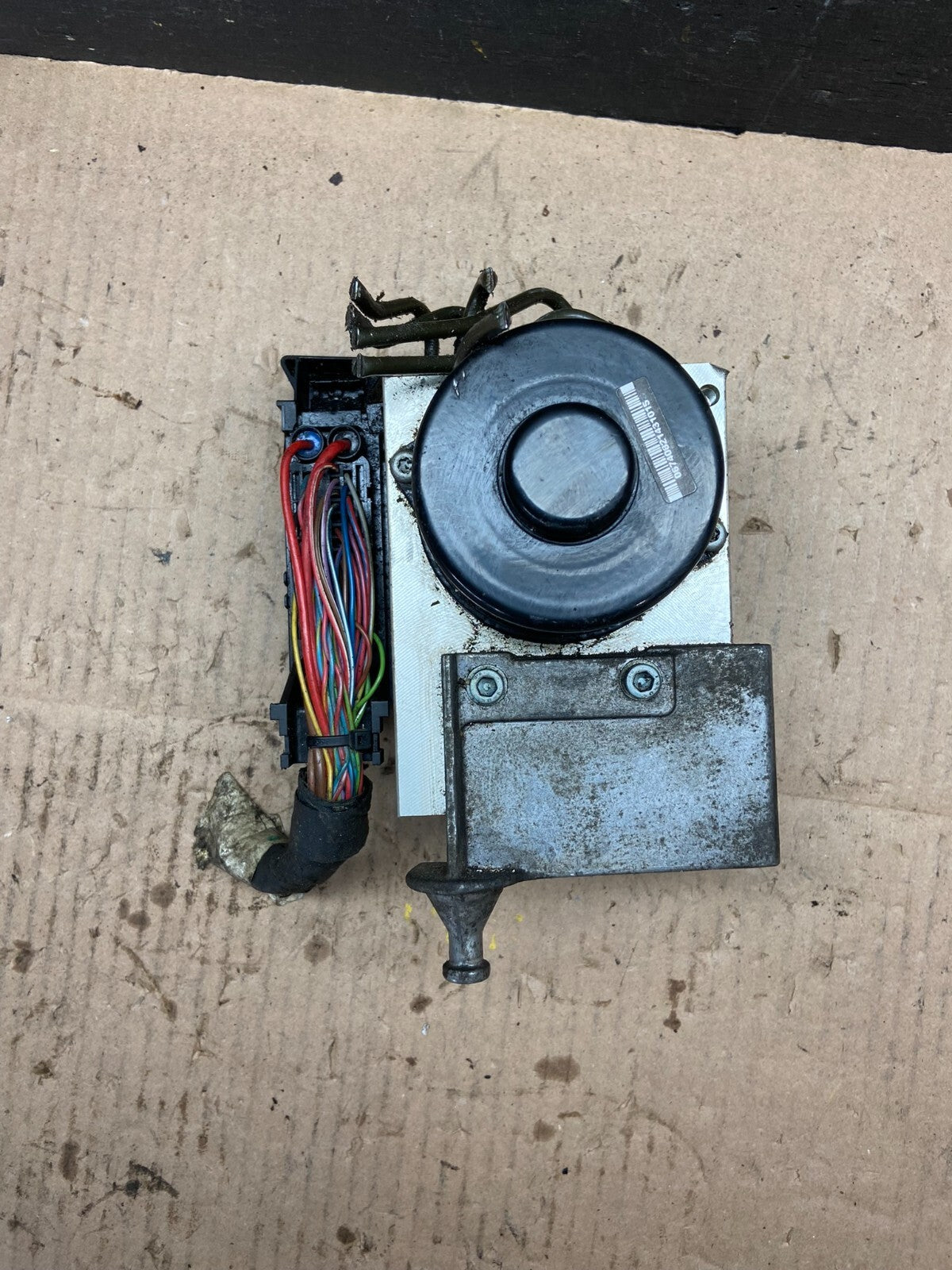 2003-2006 Mercedes R230 SL500 E550 ABS Anti Lock Brake Pump Module C2235 DG15