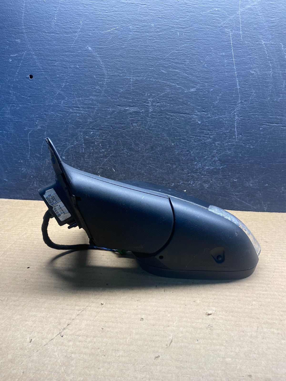 2007 - 2009 Volvo S60 Left LH Driver Side Front Door View Mirror AF41763