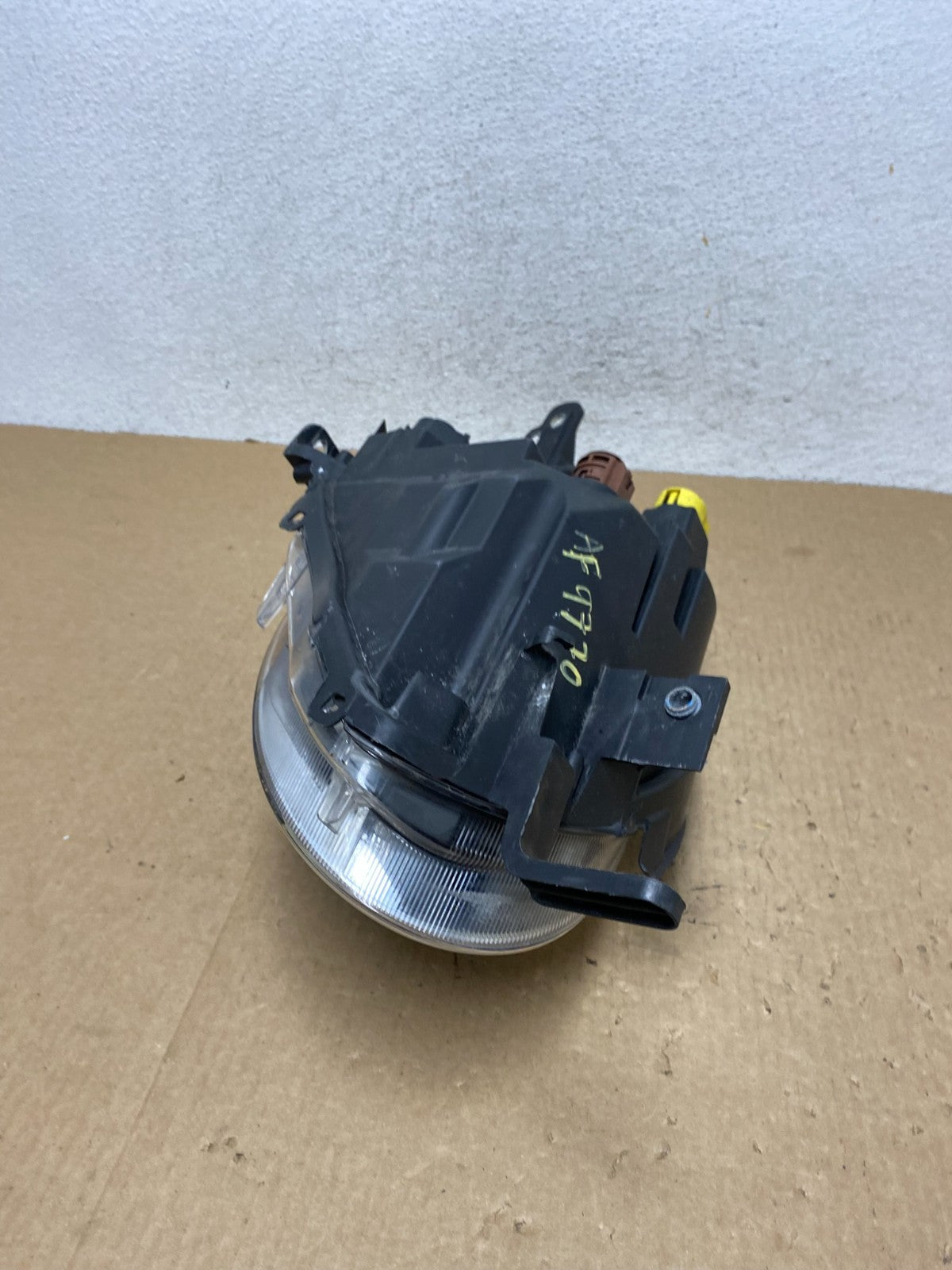 2014 to 2017 Fiat 500L Left Driver LH Side Halogen Headlight AF9770 DG6