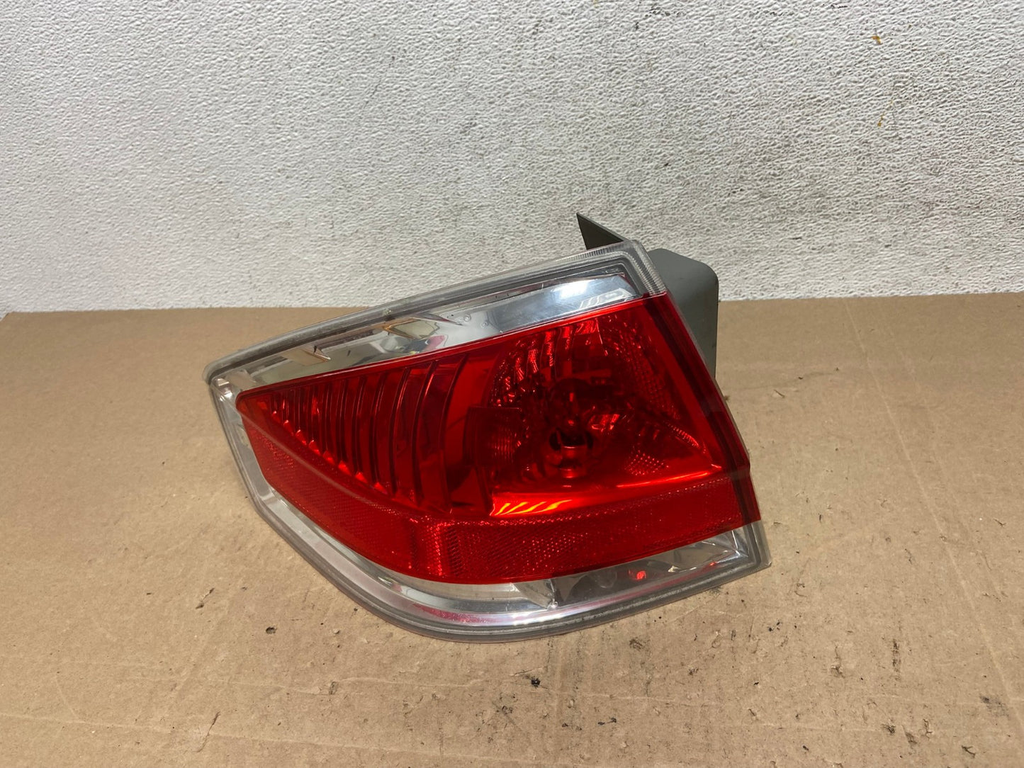 2008 2009 2010 2011 Ford Focus Sedan Left Driver Lh Side Tail Light AE6103 LK0