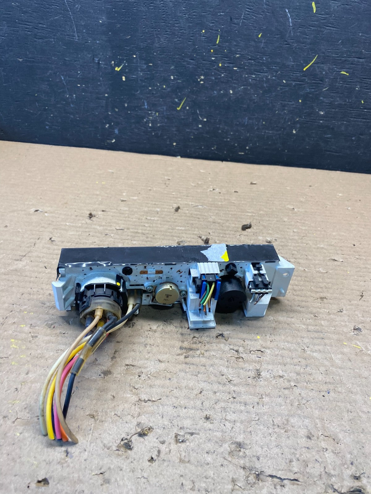 2001 - 2007 GMC Chevrolet Express 1500 Climate Control A/C S3106 DG3