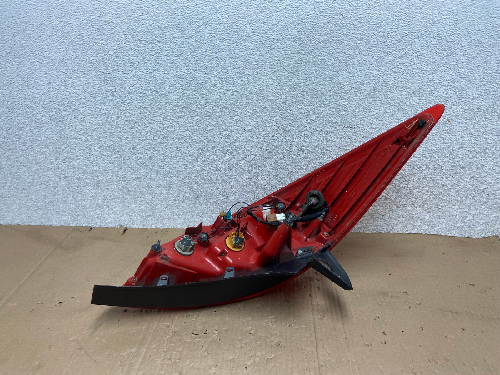 2007 - 2012 Nissan Versa Hatchback Right Passenger Side Tail Light AE9215 LK5
