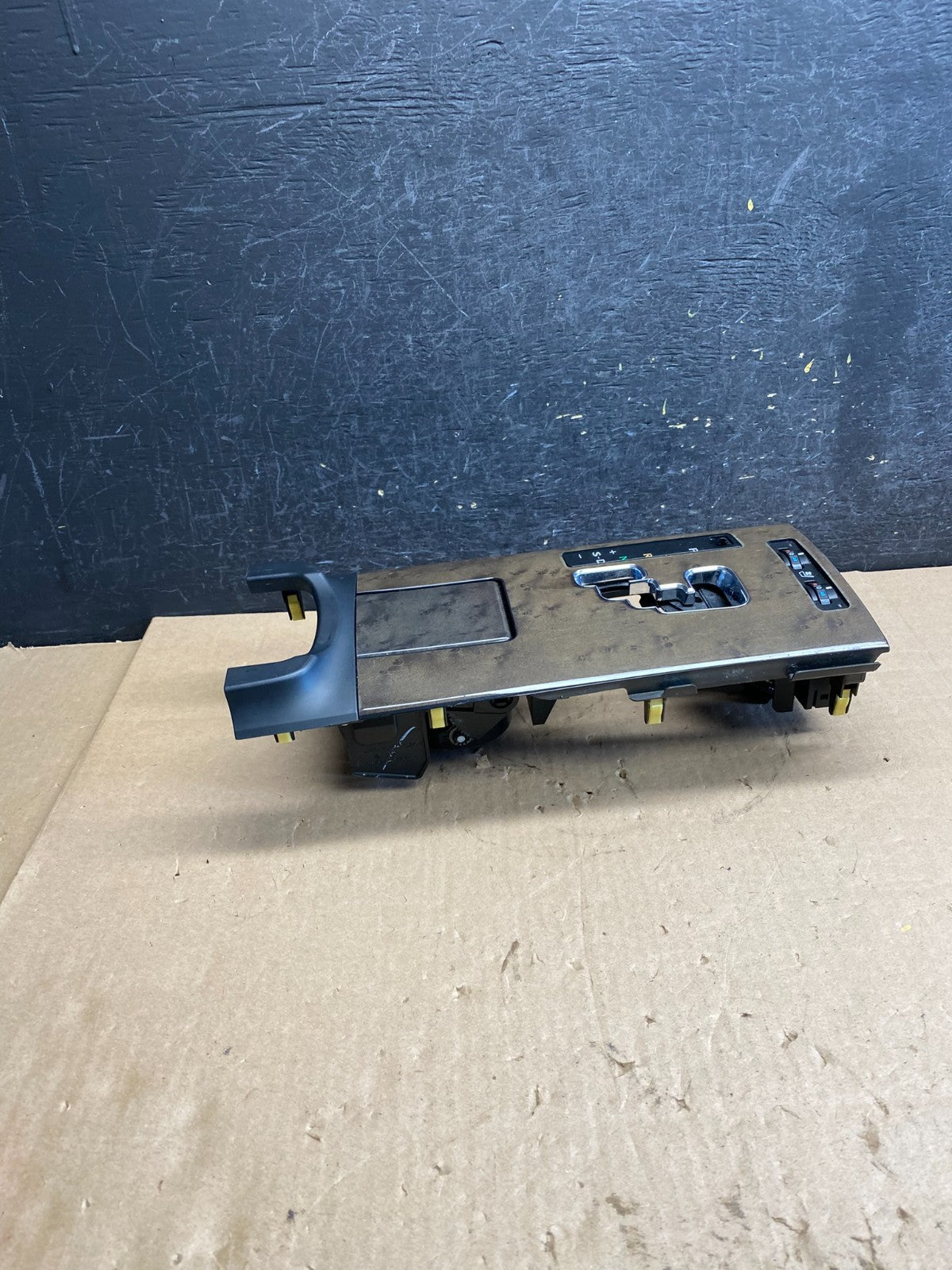 2006 - 2009 Lexus IS250 Center Console Gear Shifter Trim Bezel AI3075 DG2