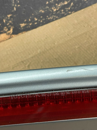 2001 to 2007 Toyota Sequoia 3RD Brake Light Spoiler Wing OEM AB3235 DG12