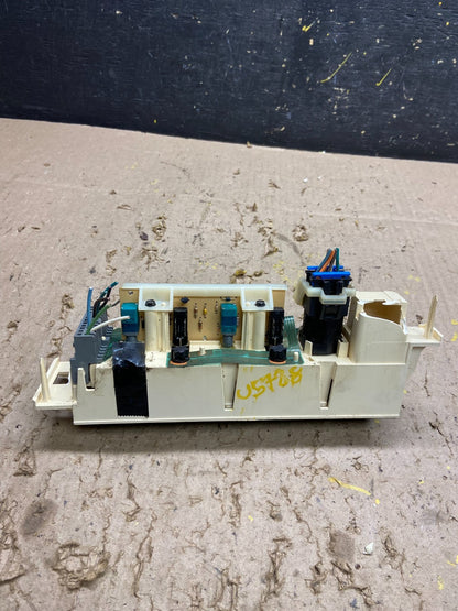1996-2000 GMC Sierra  Yukon A/C AC Climate Control A/C U5729 DG5