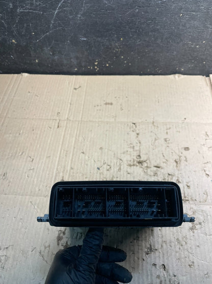 2011 to 2013 Bmw 550i 750i Engine Computer ECU Control Module ECM OEM X8340 DG1