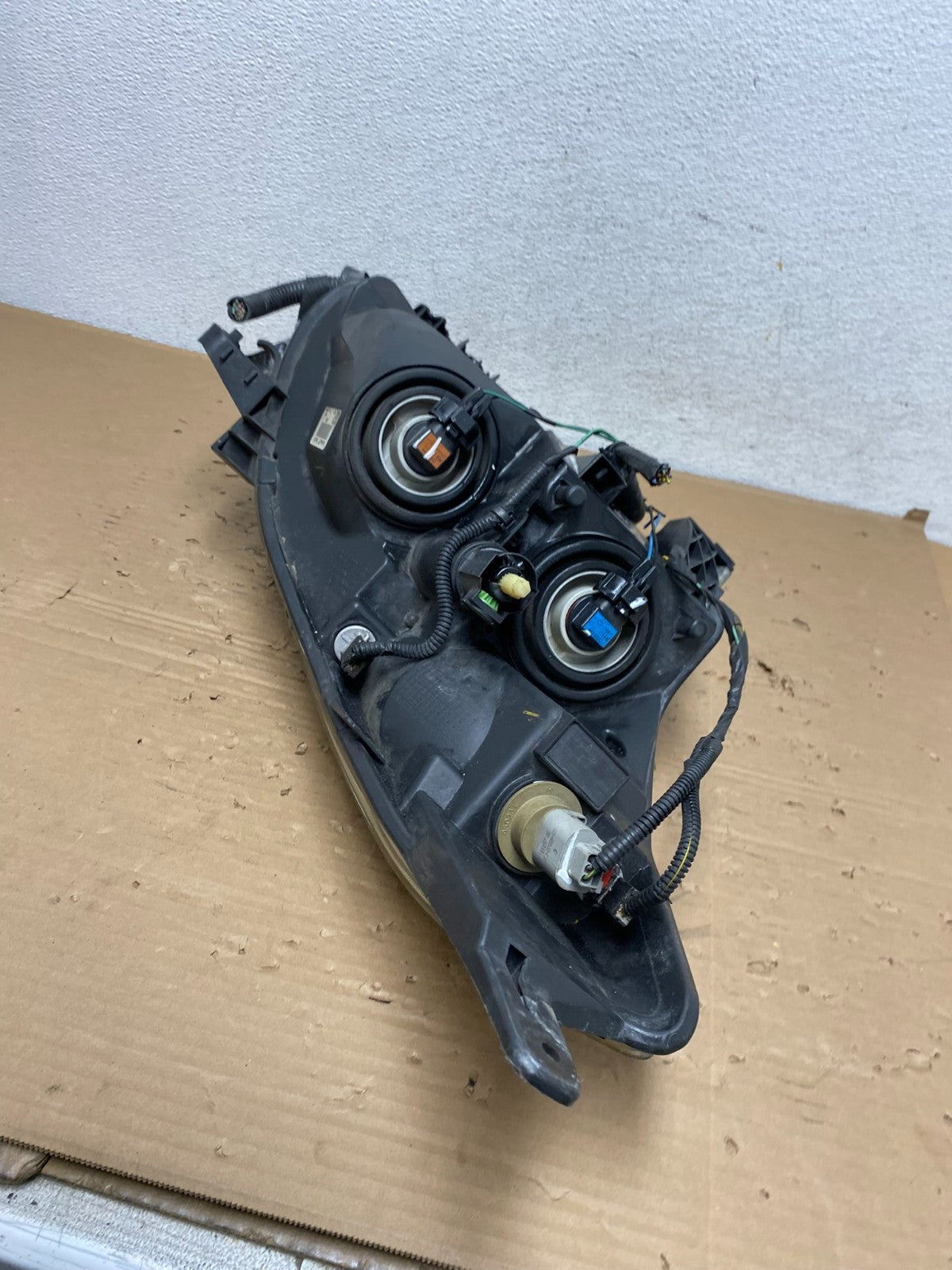 Sedan 2010 2011 2012 Nissan Altima Left Driver Side Headlight AD4355 DW8