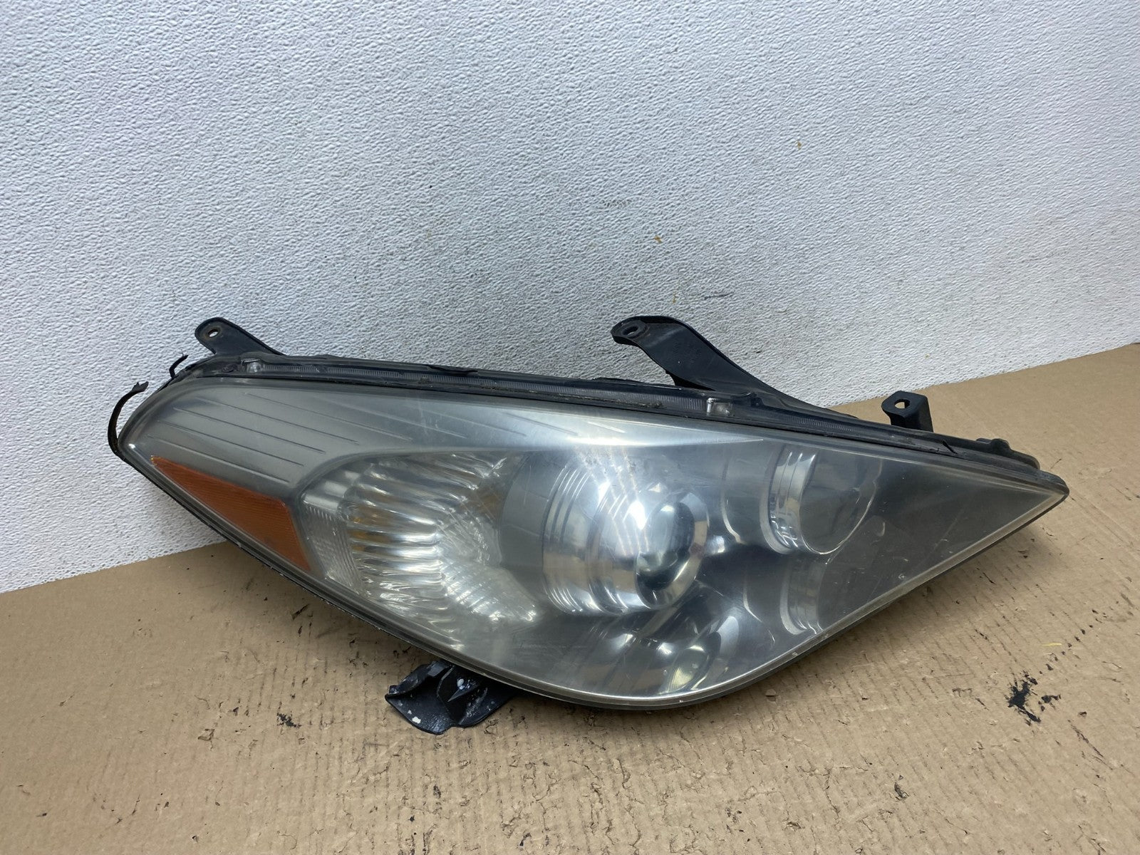 2007 2008 Toyota Solara Right Passenger RH Halogen Headlight AF7097 DW0