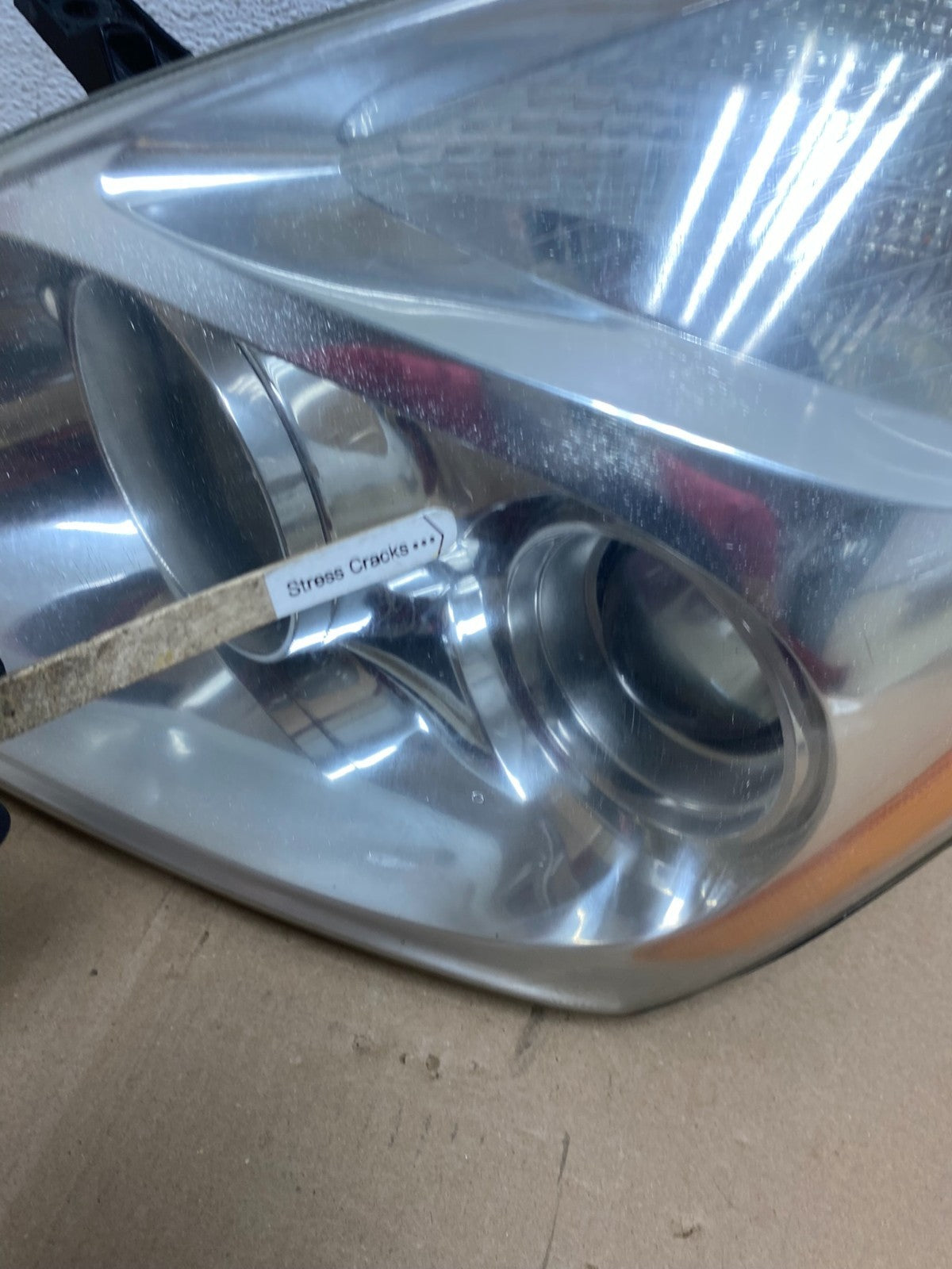 2008-2012 Kia Sedona Left Driver Lh Side Headlight Halogen AE7185 DW3