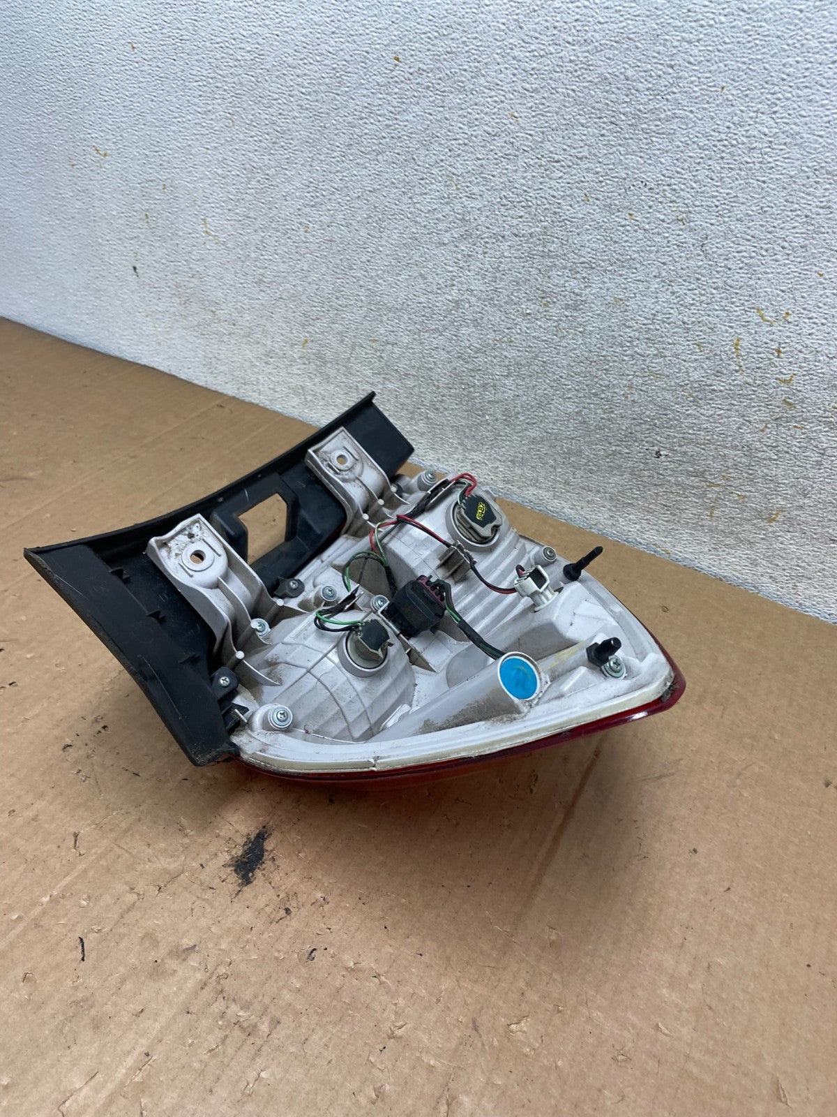 2016 to 2017 Chevrolet Equinox Right Passenger RH Side Tail Light AI9028 LK5