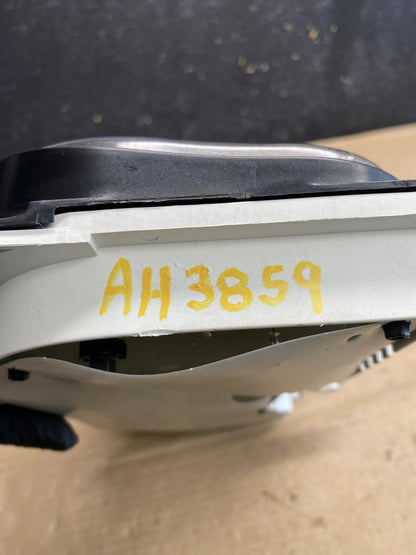 2004 - 2005 Ford F150 F-150 Speedometer Cluster Gauge AH3859 DG6