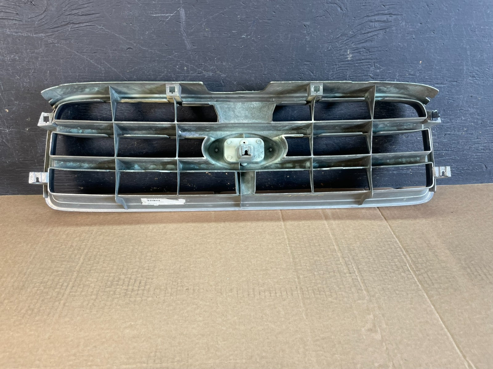 2003 to 2005 Subaru Forester Front Upper Grill Grille Aftermarket AF5178 DG3