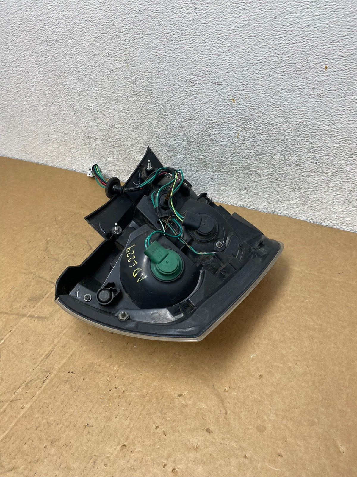 2007 to 2012 Nissan Sentra Right Passenger Rh Side Tail Light AD6229 DW5