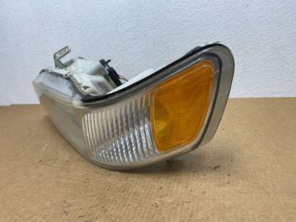 1999 - 2004 Honda Odyssey Left Driver LH Headlight Halogen AC2999 DW1
